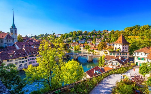 Trải nghiệm du lịch Thụy Sĩ, ghé thăm thành phố Bern cổ kính